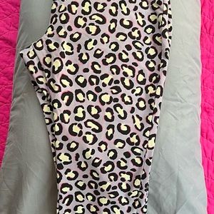 UGG cheetah print leggings